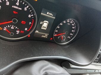 Kia Rio 6/2022 - 8