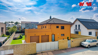 Prodej rodinného domu v obci Veleň, ul. U Skalky - 8