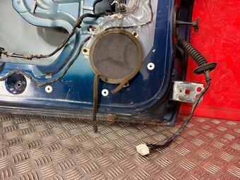 LEVÉ PŘEDNÍ DVEŘE CHRYSLER PT CRUISER - 8