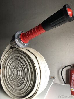 hasičský přístroj 6kg , Revize , hasičský hydrant - 8