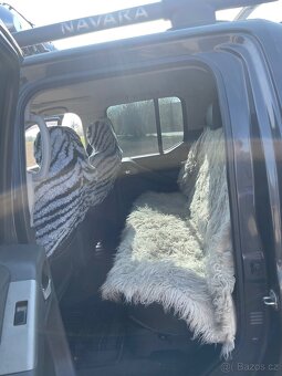Nisan Navara 2.5 - 8