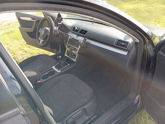 Volkswagen Passat B7 - 8
