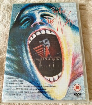 2x originál DVD Pink Floyd The Wall a Inside A Critical... - 8