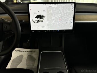 Tesla Model Y Long Range AWD Bílá Perleť - 8