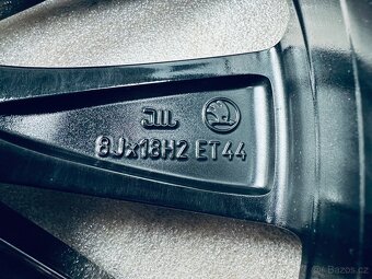 Originál zimní kola Škoda Superb III R18 - 8