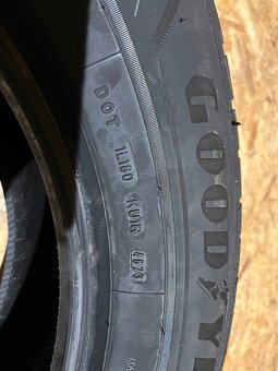 Prodám sadu zimních pneu - 8