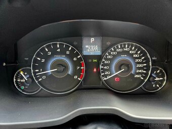 Subaru Legacy 2.5GT Sport, 195kw, 2010, Švýcarsko - 8
