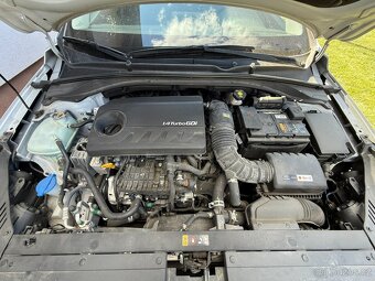 Hyundai i30 Fastback 1,4 T-GDI - 8