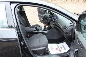 Renault Megane - 8