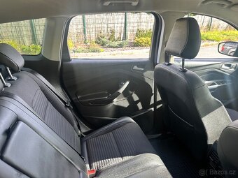 Ford KUGA - 8