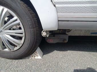 Obytný přívěs Knaus Südwind 500 FU, nově koupený v r. 2009 - 8