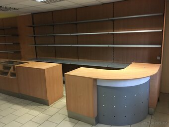 Prodejní regály, pult - 8