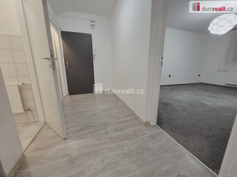 Pronájem bytu 2+1 v Hoštce - Kochovice - 8