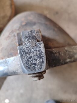 3x světla Bosch - 8