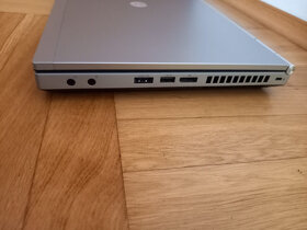 Notebook HP Elitebook 8460p, Intel i5, 4GB RAM, 250 GB,WIN7 - 8