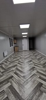 Obytný/kancelářský kontejner o rozměru 4 x 12 m - 8
