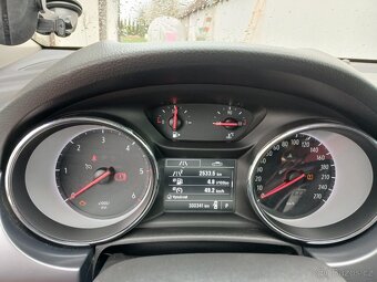 Opel Astra 1.5cdti - 8