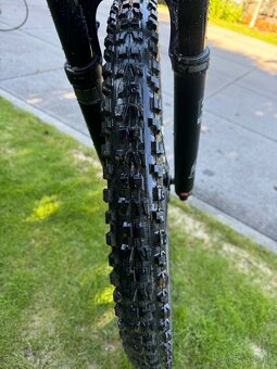 CANYON SPECTRAL ON CF8, najeto 1000km - 8