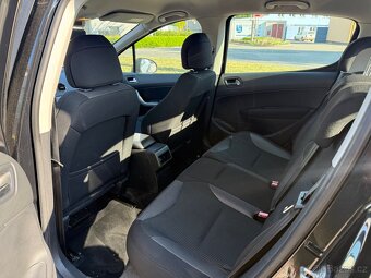 Peugeot 308 1.6 VTI (70kW) nájezd 120 tisíc 2009 - 8