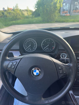 Prodám BMW 320d, 135kw, r. v. 2011, automatická převodovka - 8