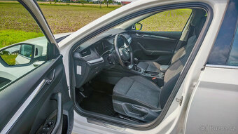 Škoda Octavia Combi 4 IV 2.0 TDI STYLE Plus ACC Matrix DPH - 8