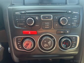CITROEN DS4 1,6i SPORT CHIC - 8