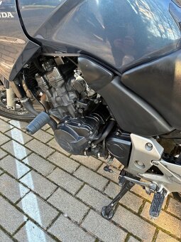 HONDA CBF 600s - 8