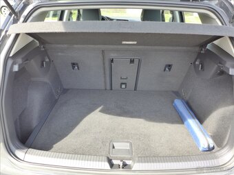 Volkswagen Golf 1,0 TSi APP,NAVI,DPH,1.MAJ. - 8