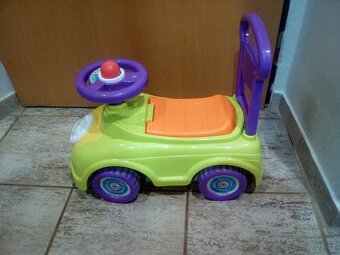 Odrážedlo auto zelené autíčko - 8
