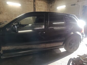 Prodám veškeré náhradní díly golf IV - 8