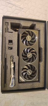 GIGABYTE GeForce RTX 3090 Ti GAMING OC 24GB - 8