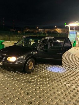 Golf 4 - 8