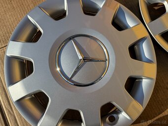 Originální poklice kryty kol Mercedes 15" (A1694010824) - 8