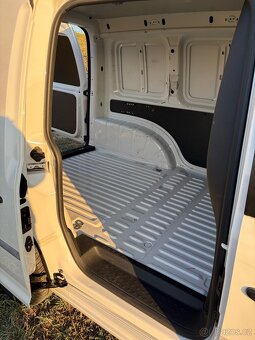 VW CADDY 1.2 TSI 62 kw 2017 - 8