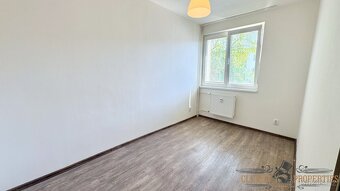 Pronájem byty 3+1, 71 m2 - Pardubice - Polabiny, ev.č. 00809 - 8
