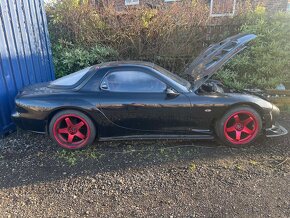 Mazda rx-7 fd3s závodní speciál - 8