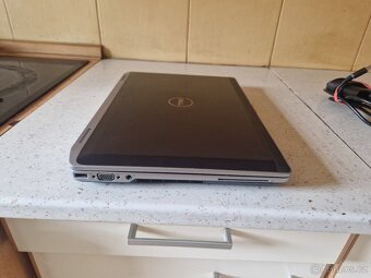 Dell Latitude E6420 i5/8GB/256 - 8