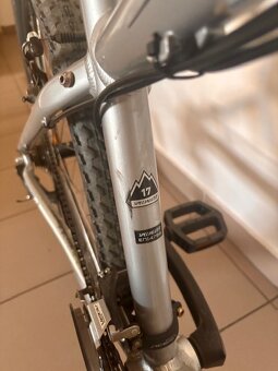 Horské kolo Specialized Myka 26, rám M 17" - 8