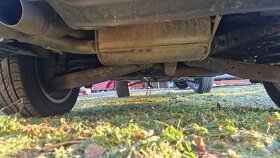 vw tiguan 5No starší i něco fac + karoserie viz obr barva - 8