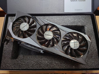 6900 XT - 8