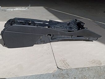 interiér BMW řady 5 F11 - 8