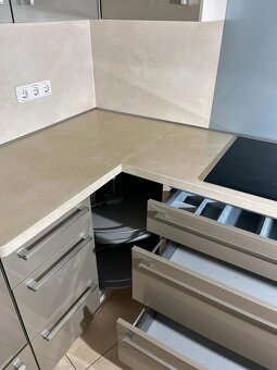 Moderní kuchyně AMADOR (2807.28) - 8
