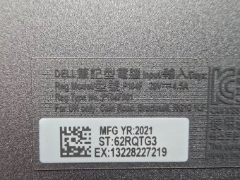 Dell Latitude 5520,i5,16 GB,256 GB SSD,Win 11 Pro - 8