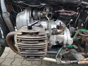 Dněpr,Ural K 750 se side - 8