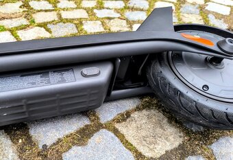 Elektrická koloběžka XIAOMI 4 Lite 2. generace - 8