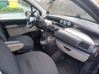 Peugeot 807,r.2006, 2.0 HDI, 100 kw. Spolehlivý vůz. - 8