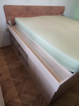 CASTER DESIGN VESTAVNÁ POSTEL S ÚLOŽNÝM PROSTOREM NA ZAKÁZKU - 8