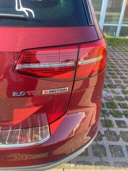 Volkswagen Passat alltrack - 8