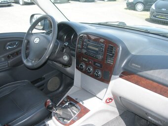 SUZUKI GRAND VITARA,2.0,TD,80KW,4x4,TAŽNÉ,NOVÁ STK A PNEU - 8