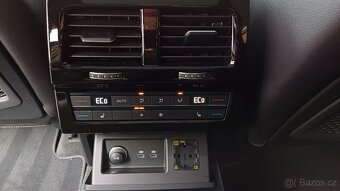 Touareg R-Line 210kW Webasto-vzduch-masáž-TZ-ČR-PPF - 8